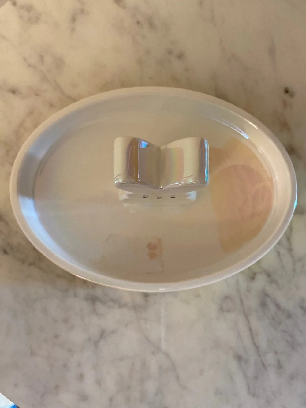 **NWT**  Bath and Body Works Iridescent Peeps Marshmallow bunny tray